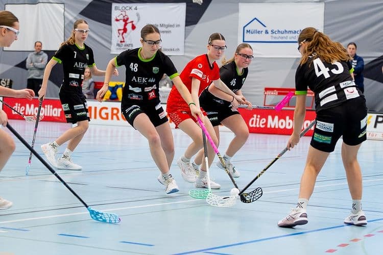 U17 steht im Halbfinale