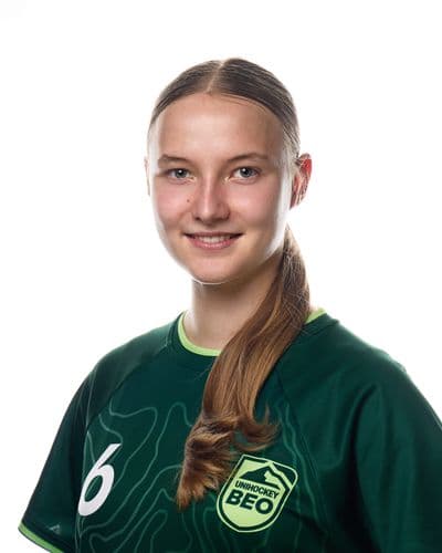 6 Carina Reber